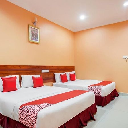 My Town Hotel Ipoh Bagian luar foto