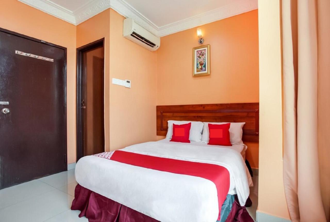 My Town Hotel Ipoh Bagian luar foto