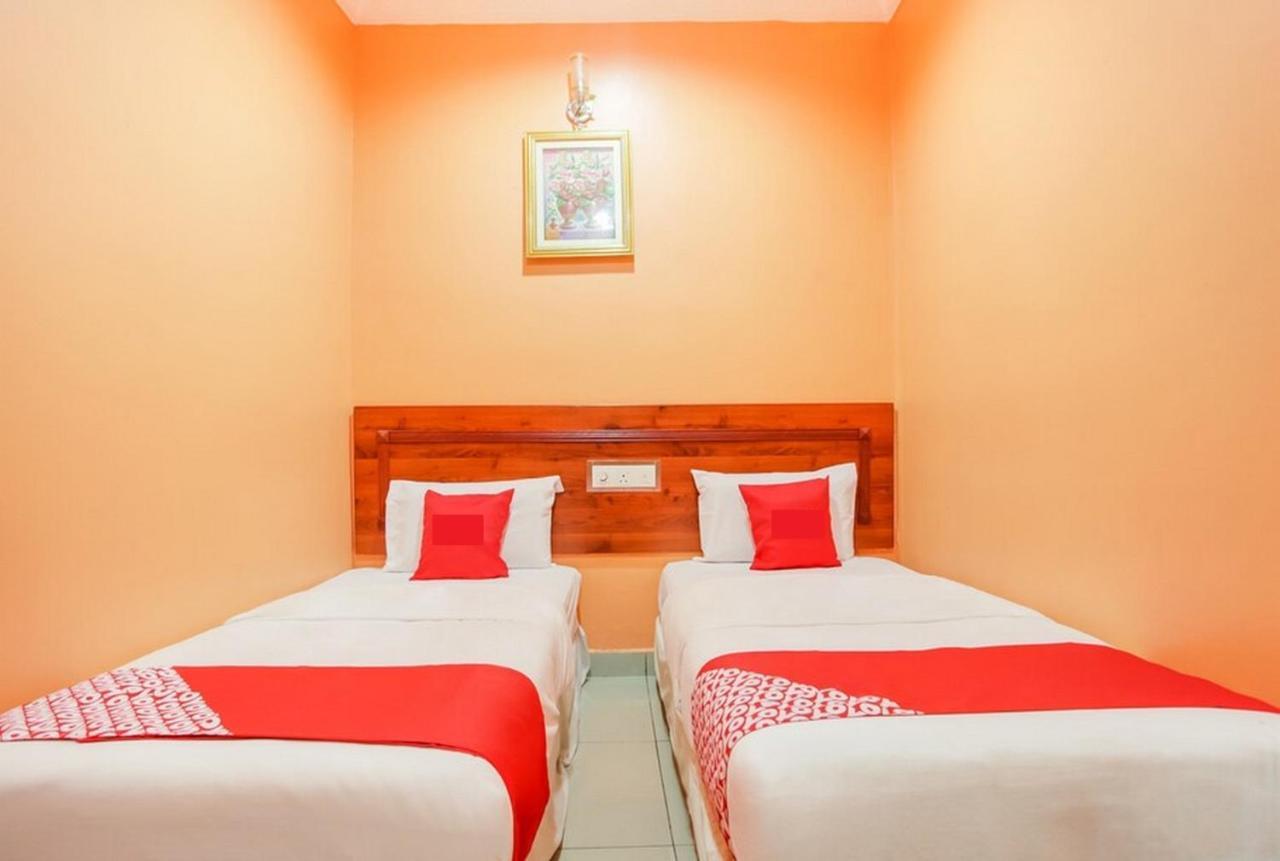My Town Hotel Ipoh Bagian luar foto