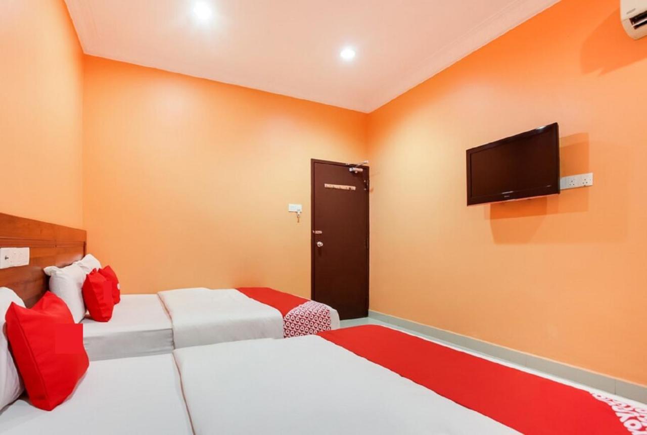 My Town Hotel Ipoh Bagian luar foto