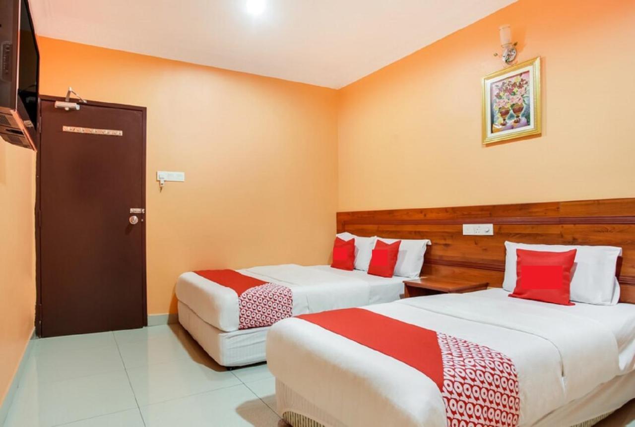 My Town Hotel Ipoh Bagian luar foto