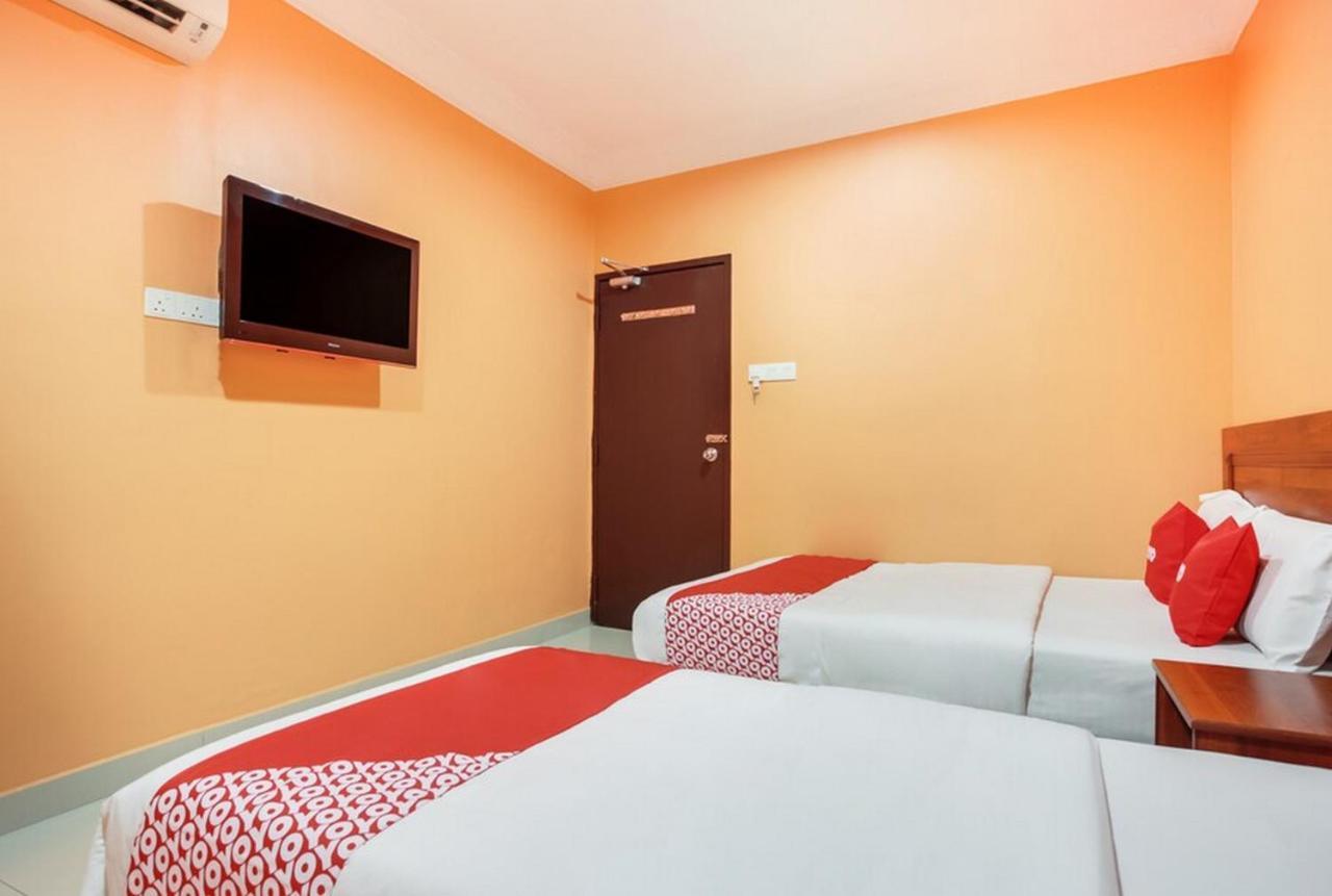 My Town Hotel Ipoh Bagian luar foto
