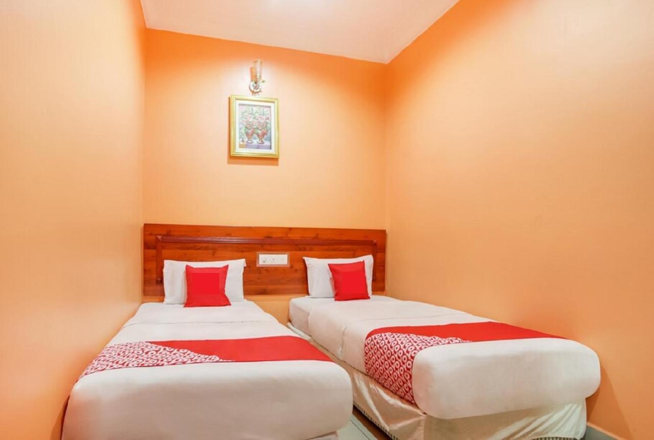 My Town Hotel Ipoh Bagian luar foto