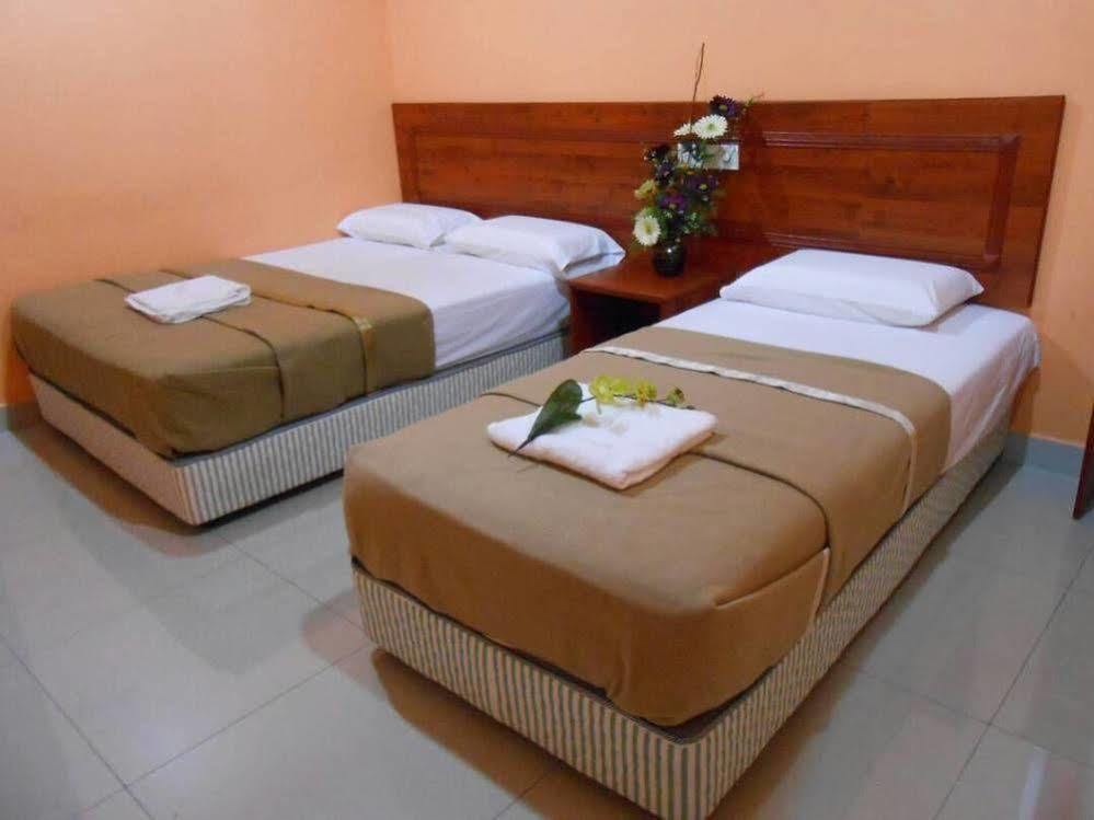My Town Hotel Ipoh Bagian luar foto