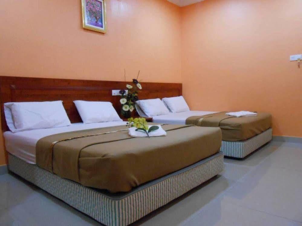 My Town Hotel Ipoh Bagian luar foto